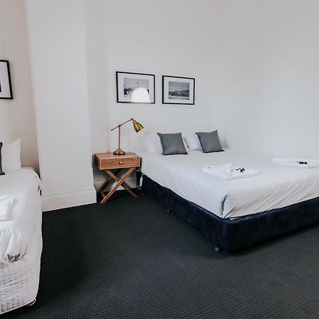 Holmesville Hotel Kamer foto