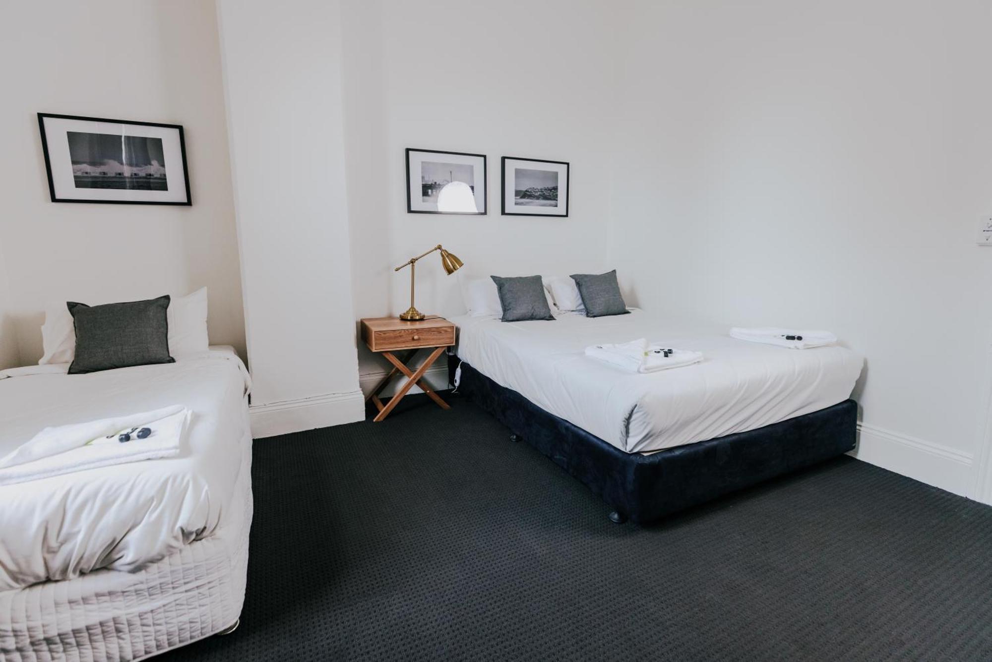 Holmesville Hotel Kamer foto